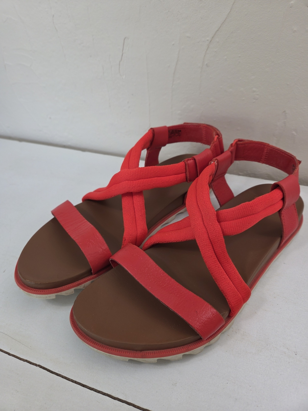 SOREL Roaming Decon Strappy Sandal Red Orange Women Size 11